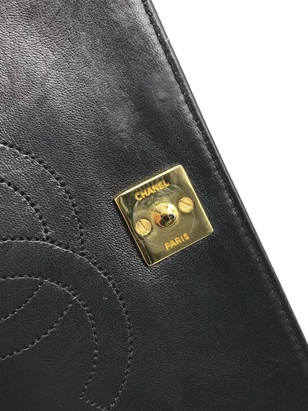 Authentic CHANEL 24k gold plated black lambskin classic flap shoulder bag - Picture 10 of 12